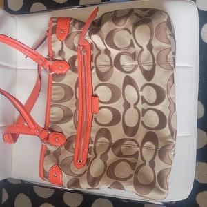 Last Chance 🎉 Coach purse